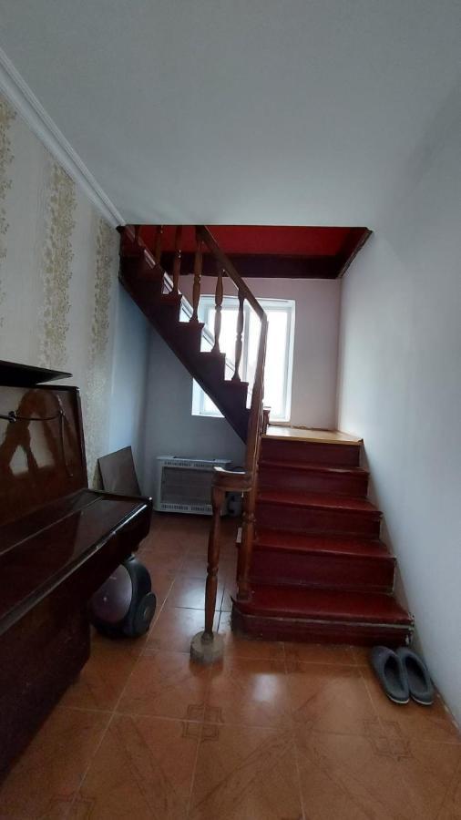 Boutique Hotel Pʼotʼi Bagian luar foto